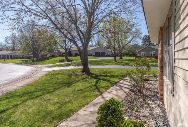 721 E Waterloo Court, Bloomington, IN 47401