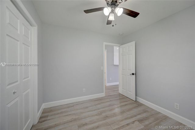 3673 W Valley Green Dr 42, Davie, FL 33328