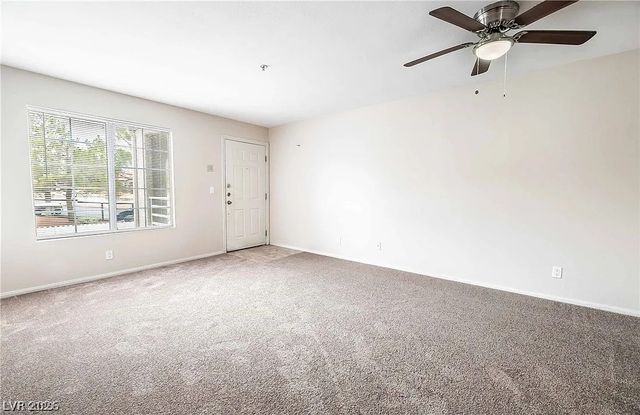 2130 Sealion Drive 207, Las Vegas, NV 89128