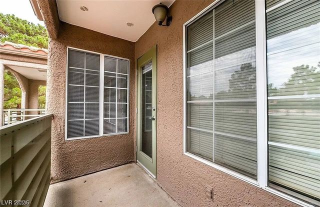 2130 Sealion Drive 207, Las Vegas, NV 89128