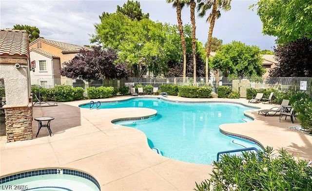 2130 Sealion Drive 207, Las Vegas, NV 89128
