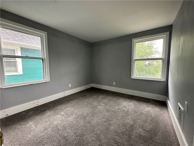 72 Charleston Avenue, Tonawanda, NY 14217