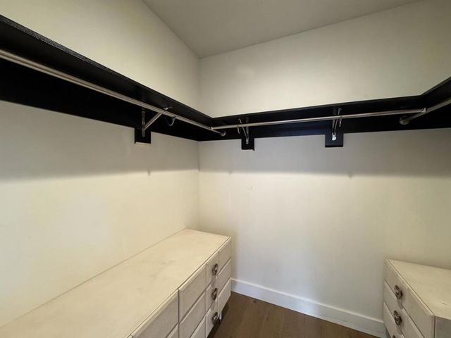 16 Hillview Avenue, Redwood City, CA 94062