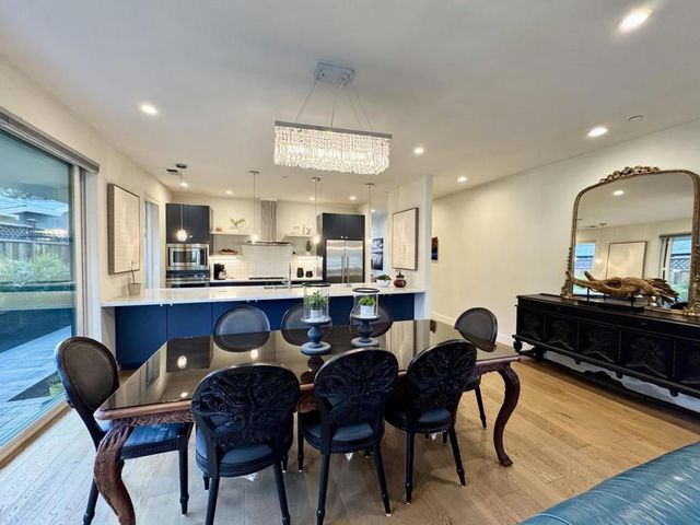 16 Hillview Avenue, Redwood City, CA 94062