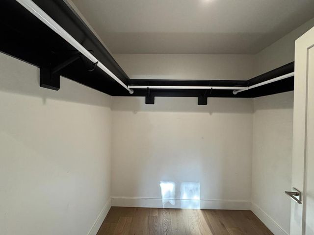 16 Hillview Avenue, Redwood City, CA 94062