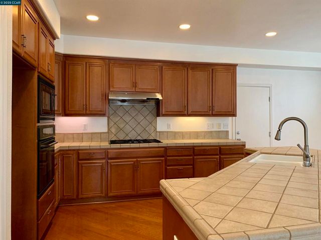331 Ring Neck St, American Canyon, CA 94503