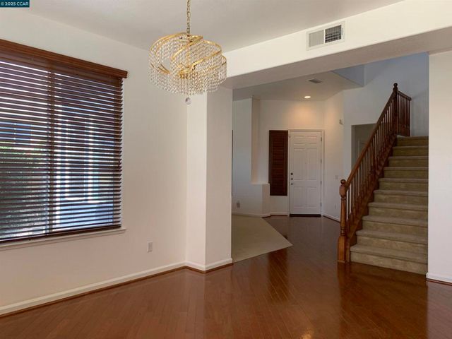 331 Ring Neck St, American Canyon, CA 94503