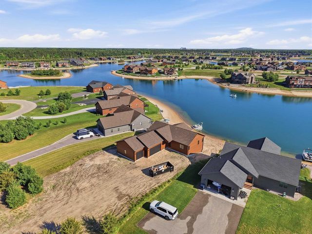 W5772 Island View Drive, New Lisbon, WI 53950