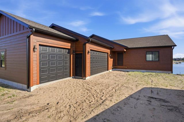 W5772 Island View Drive, New Lisbon, WI 53950