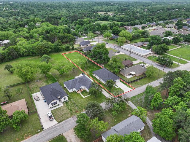 1838 S Park Avenue, Denison, TX 75020