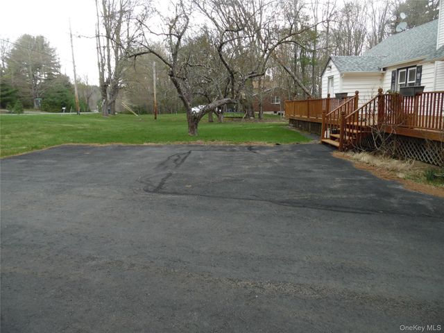 176 Post Hill Road, Mountain Dale, NY 12763