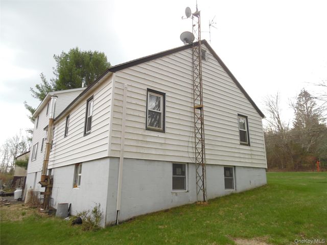 176 Post Hill Road, Mountain Dale, NY 12763