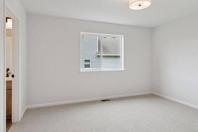 4944 River Oaks Road, Rockford, MN 55373