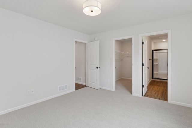 4944 River Oaks Road, Rockford, MN 55373