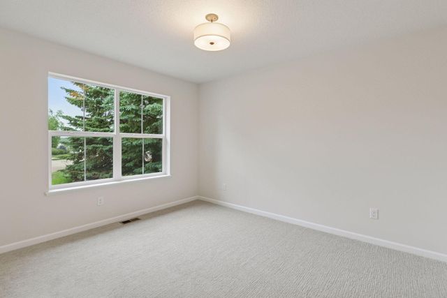 4944 River Oaks Road, Rockford, MN 55373