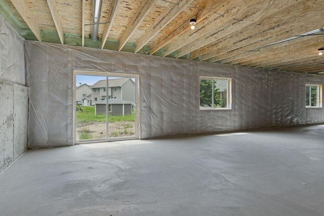 4944 River Oaks Road, Rockford, MN 55373