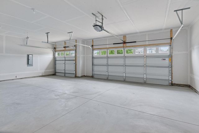 4944 River Oaks Road, Rockford, MN 55373