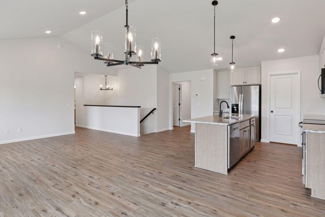 4944 River Oaks Road, Rockford, MN 55373