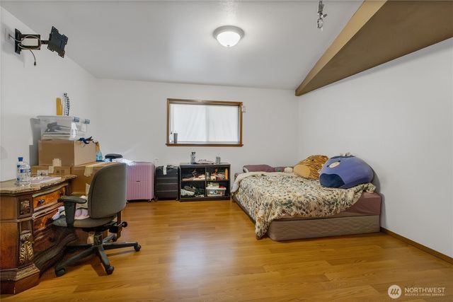 41019 Dean Kreger Road E, Eatonville, WA 98328