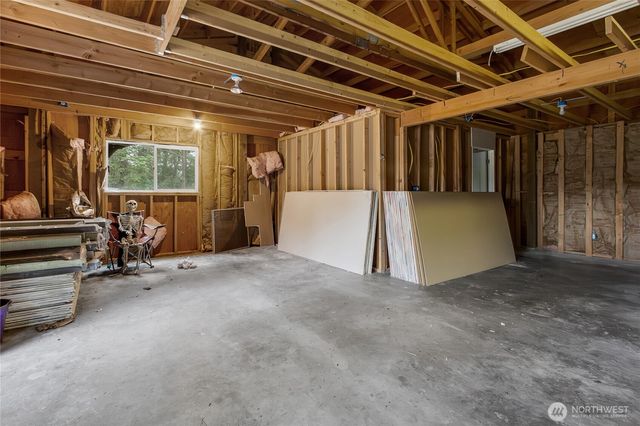 41019 Dean Kreger Road E, Eatonville, WA 98328