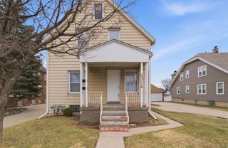 2316 S 84th STREET, West Allis, WI 53227
