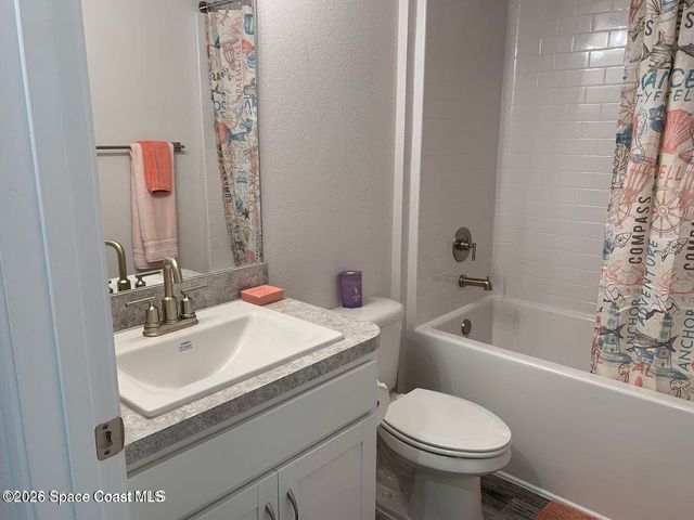 820 De Groodt Road SW, Palm Bay, FL 32908