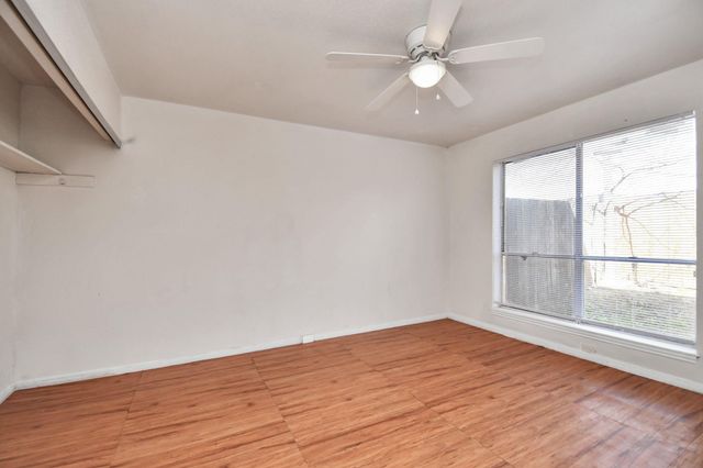 7818 Black Fin Lane, Houston, TX 77072