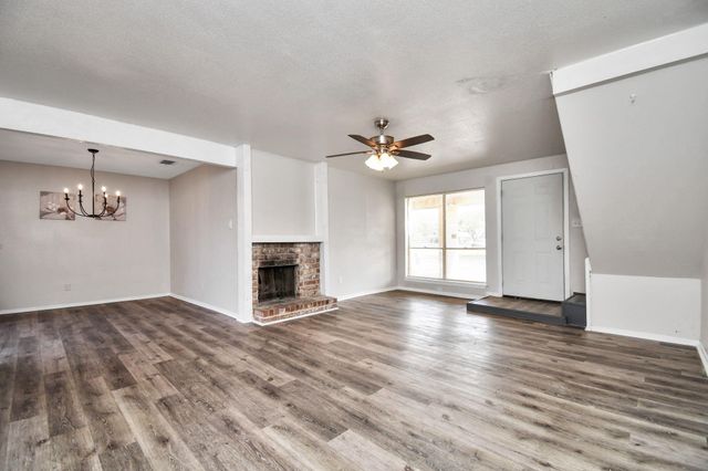 7818 Black Fin Lane, Houston, TX 77072