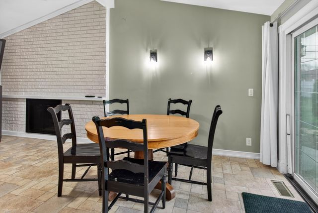 13154 Leech Drive, Sterling Heights, MI 48312