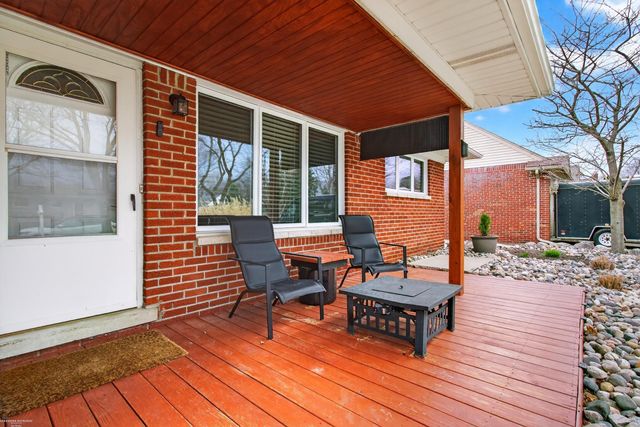 13154 Leech Drive, Sterling Heights, MI 48312