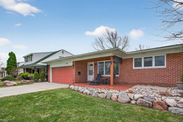 13154 Leech Drive, Sterling Heights, MI 48312