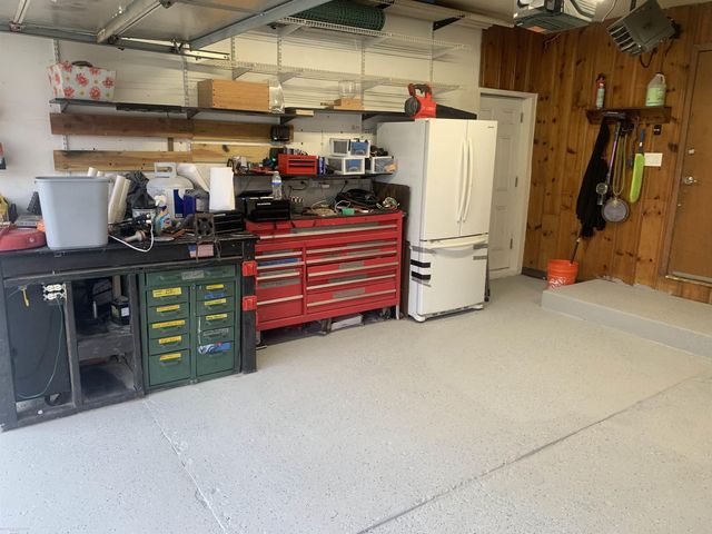 13154 Leech Drive, Sterling Heights, MI 48312