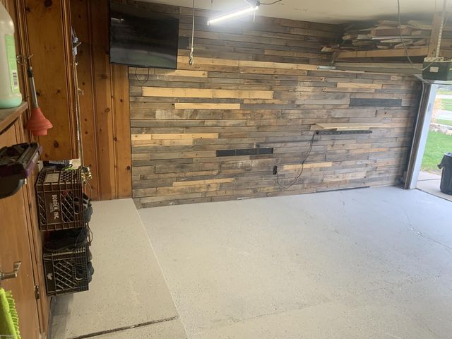 13154 Leech Drive, Sterling Heights, MI 48312