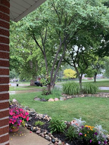 13154 Leech Drive, Sterling Heights, MI 48312