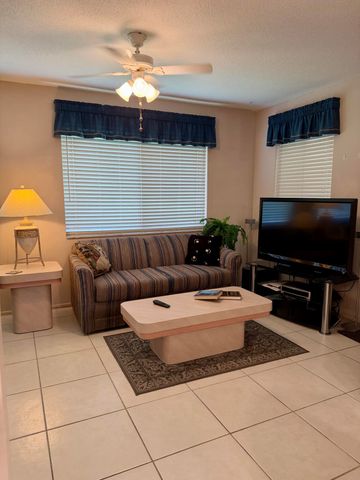 4927 NW 47th Terrace, Tamarac, FL 33319