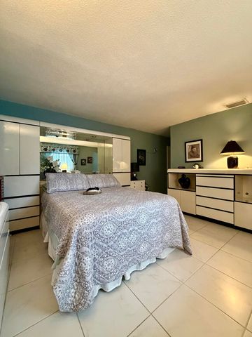 4927 NW 47th Terrace, Tamarac, FL 33319
