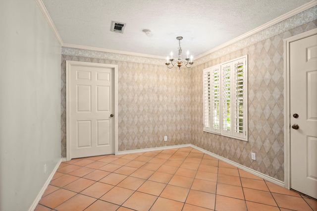 108 Hereford Drive, Conroe, TX 77304