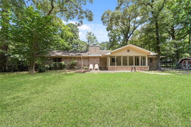 108 Hereford Drive, Conroe, TX 77304