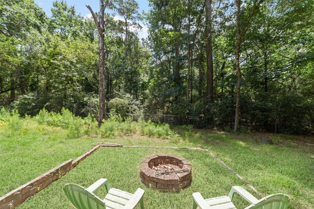 108 Hereford Drive, Conroe, TX 77304