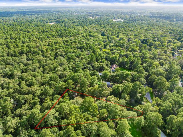 108 Hereford Drive, Conroe, TX 77304