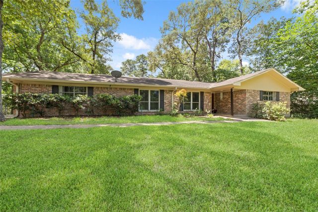 108 Hereford Drive, Conroe, TX 77304