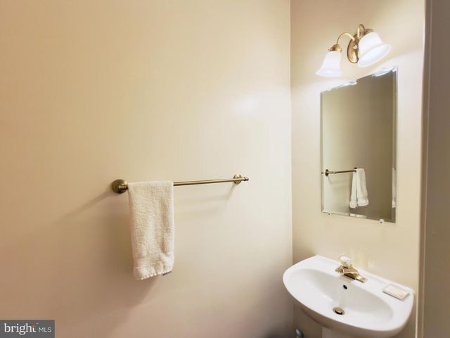 6502 NIGHTWIND CT, Alexandria, VA 22312