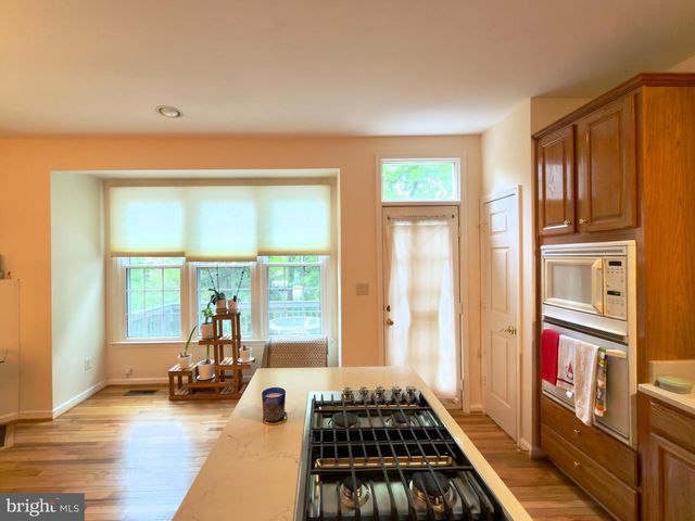 6502 NIGHTWIND CT, Alexandria, VA 22312
