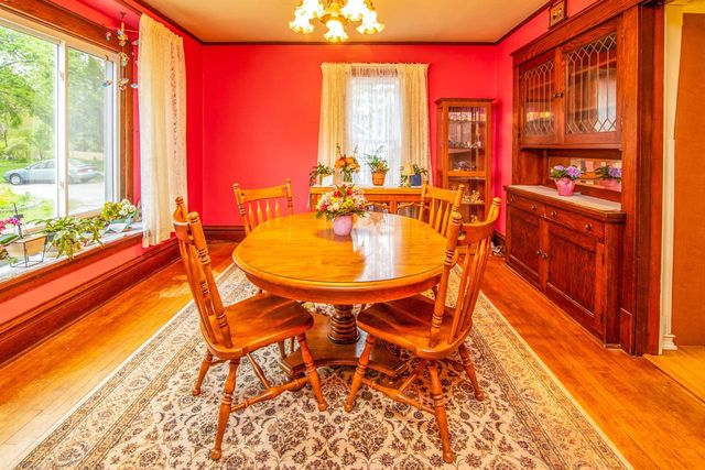 614 Silver Lake STREET, Oconomowoc, WI 53066
