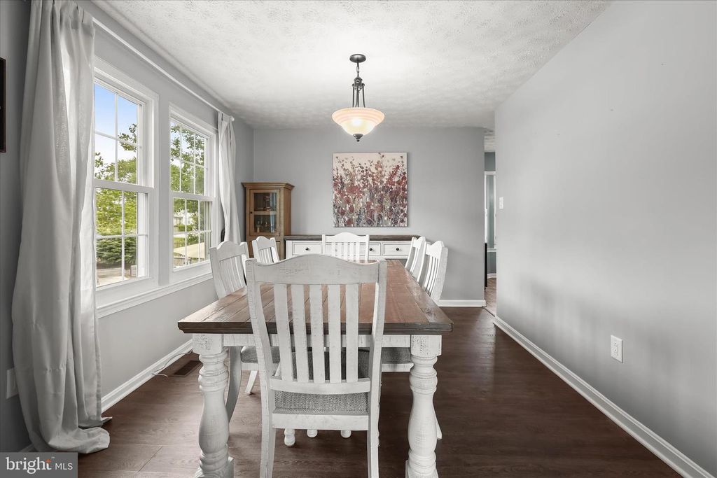 Image 12 of property listing at 1421 BANSTEAD CT, Bel Air, MD 21014