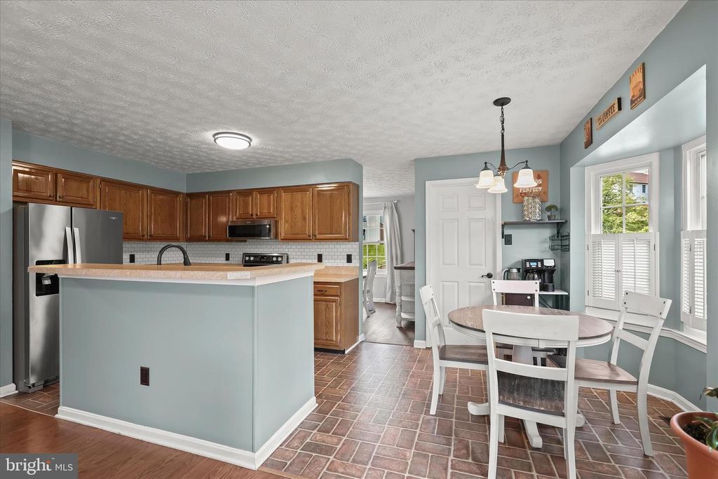 Image 13 of property listing at 1421 BANSTEAD CT, Bel Air, MD 21014