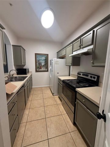 6214 STEVENSON DRIVE 305, Orlando, FL 32835