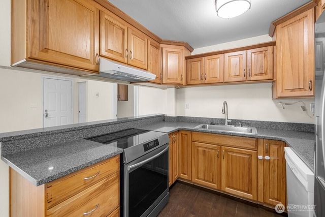 2228 192nd Place SW, Lynnwood, WA 98036