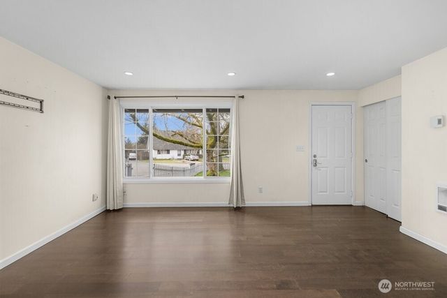 2228 192nd Place SW, Lynnwood, WA 98036