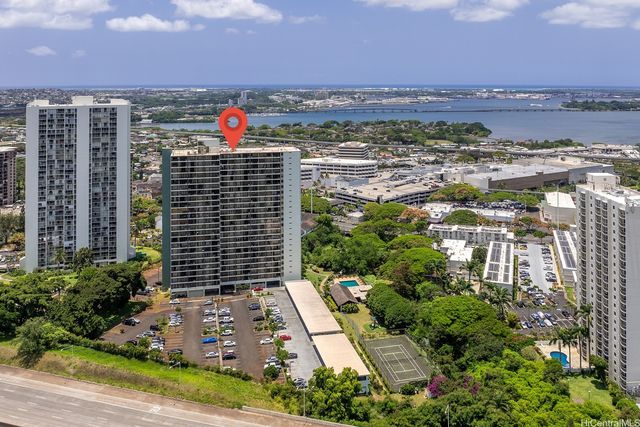 98-402 Koauka Loop 1001, Aiea, HI 96701